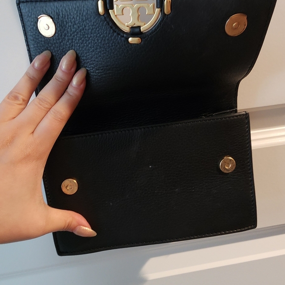 Tory Burch Miller leather shoulder bag in black with gold Chain - Picture 4 of 5